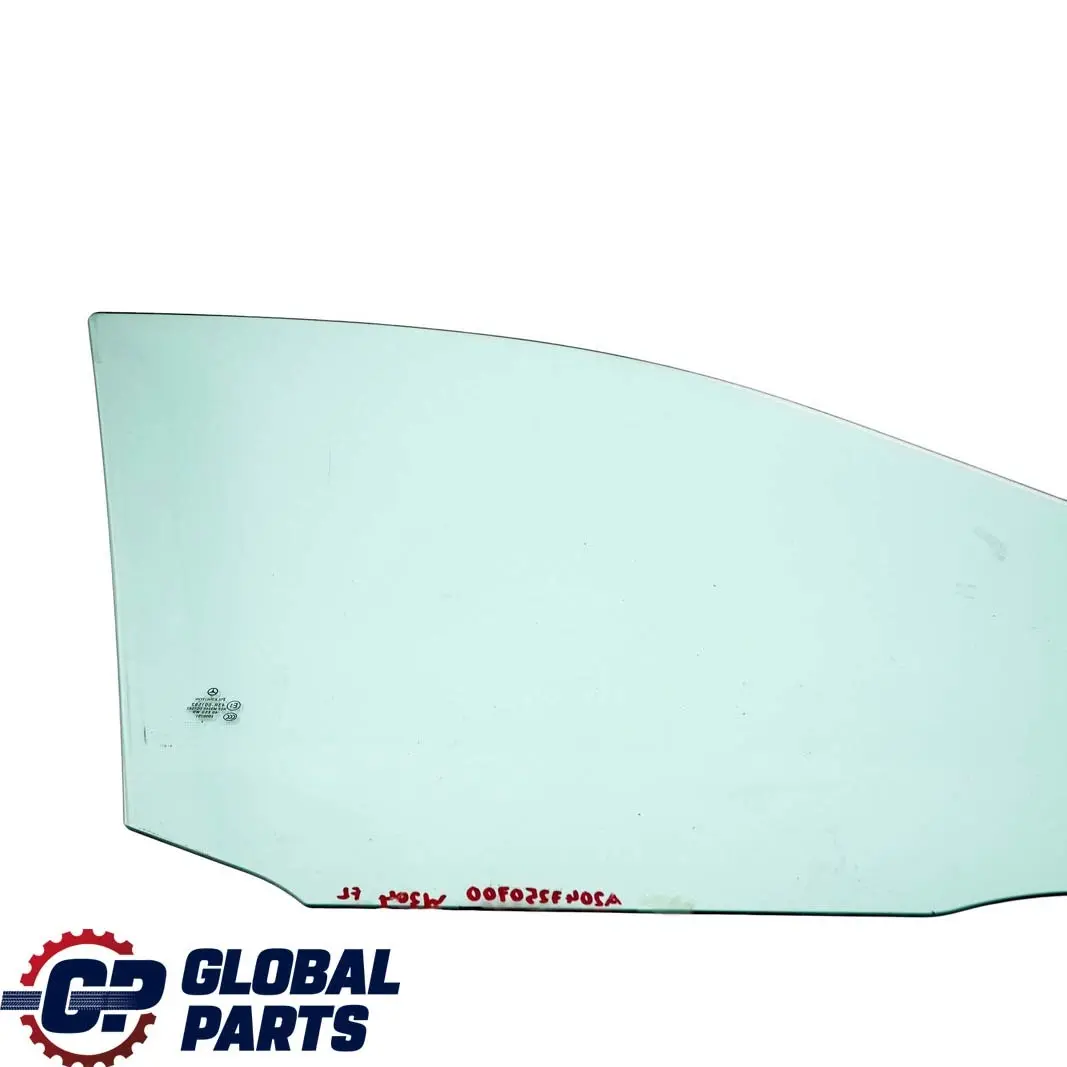 Cristal Verde AS2 Delantero Izquierdo para Mercedes W204 con número de pieza A2047250700 Mercedes W204 Cristal Verde AS2 Delantero Izquierdo - SKU A2047250700 - Número de pieza A2047250700