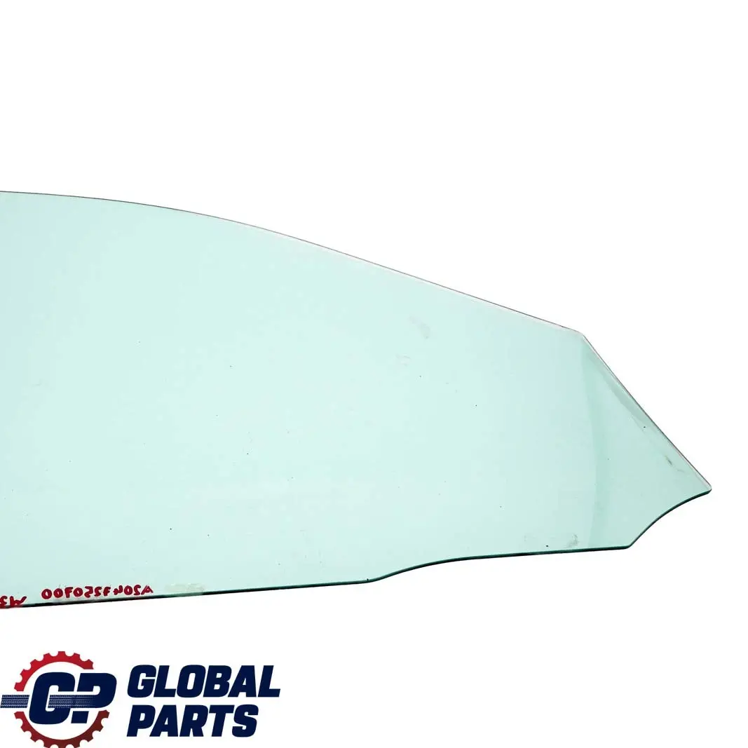 Cristal Verde AS2 Delantero Izquierdo para Mercedes W204 con número de pieza A2047250700 Mercedes W204 Cristal Verde AS2 Delantero Izquierdo - SKU A2047250700 - Número de pieza A2047250700