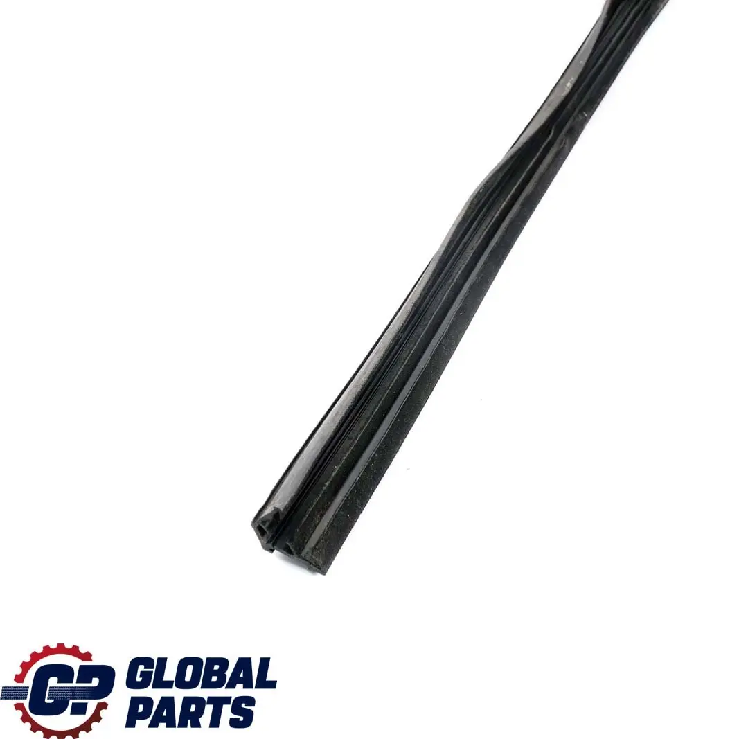 Mercedes-Benz C-Class W204 Front Left N/S Door Window Inside Interior Seal to with Part number A2047251525 Mercedes-Benz C-Class W204 Front Left N/S Door Window Inside Interior Seal - SKU A2047251525 - Part number A2047251525