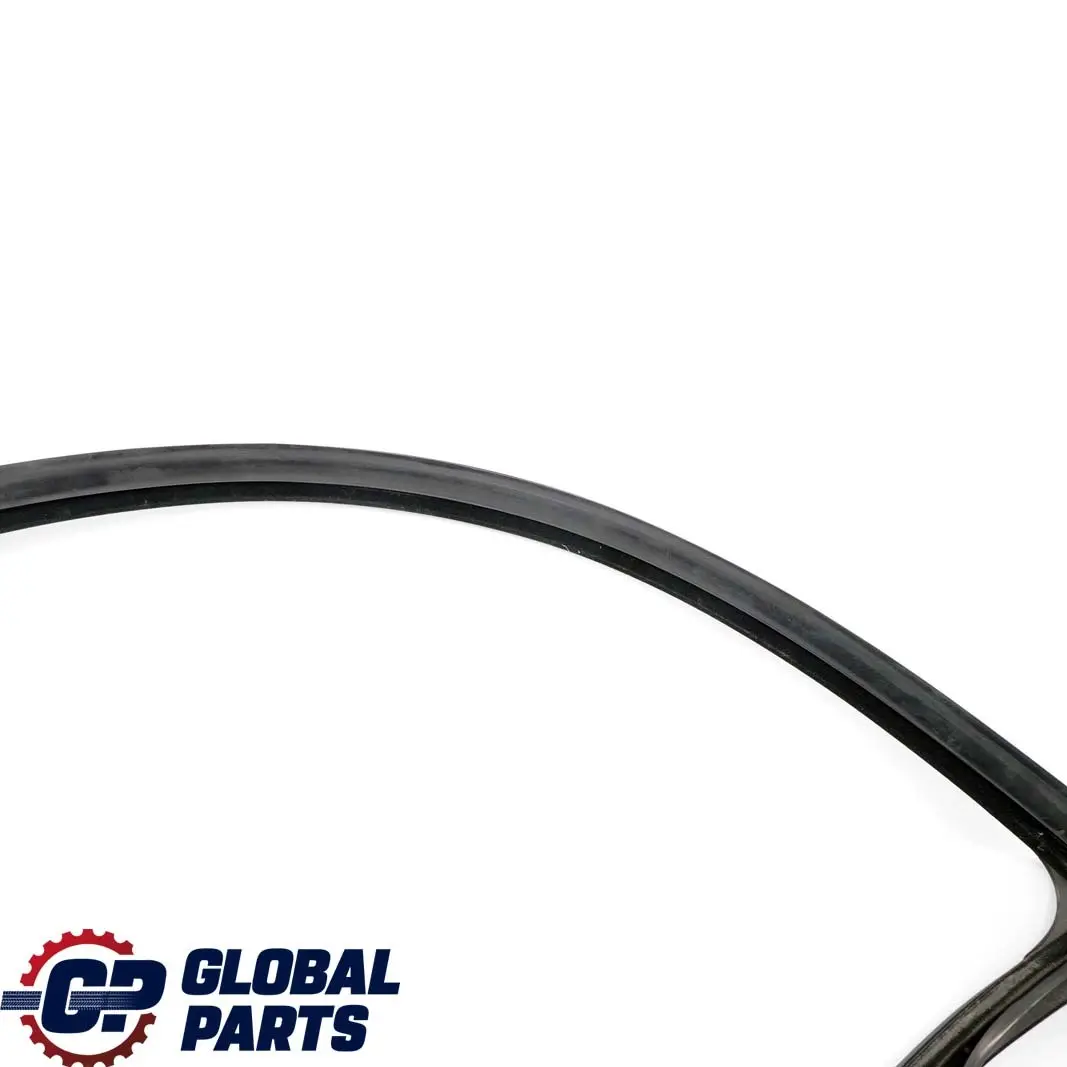 Mercedes W204 Finestrino porta anteriore sinistro Guarnizione interna interna - SKU A2047251525 - Numero di parte A2047251525