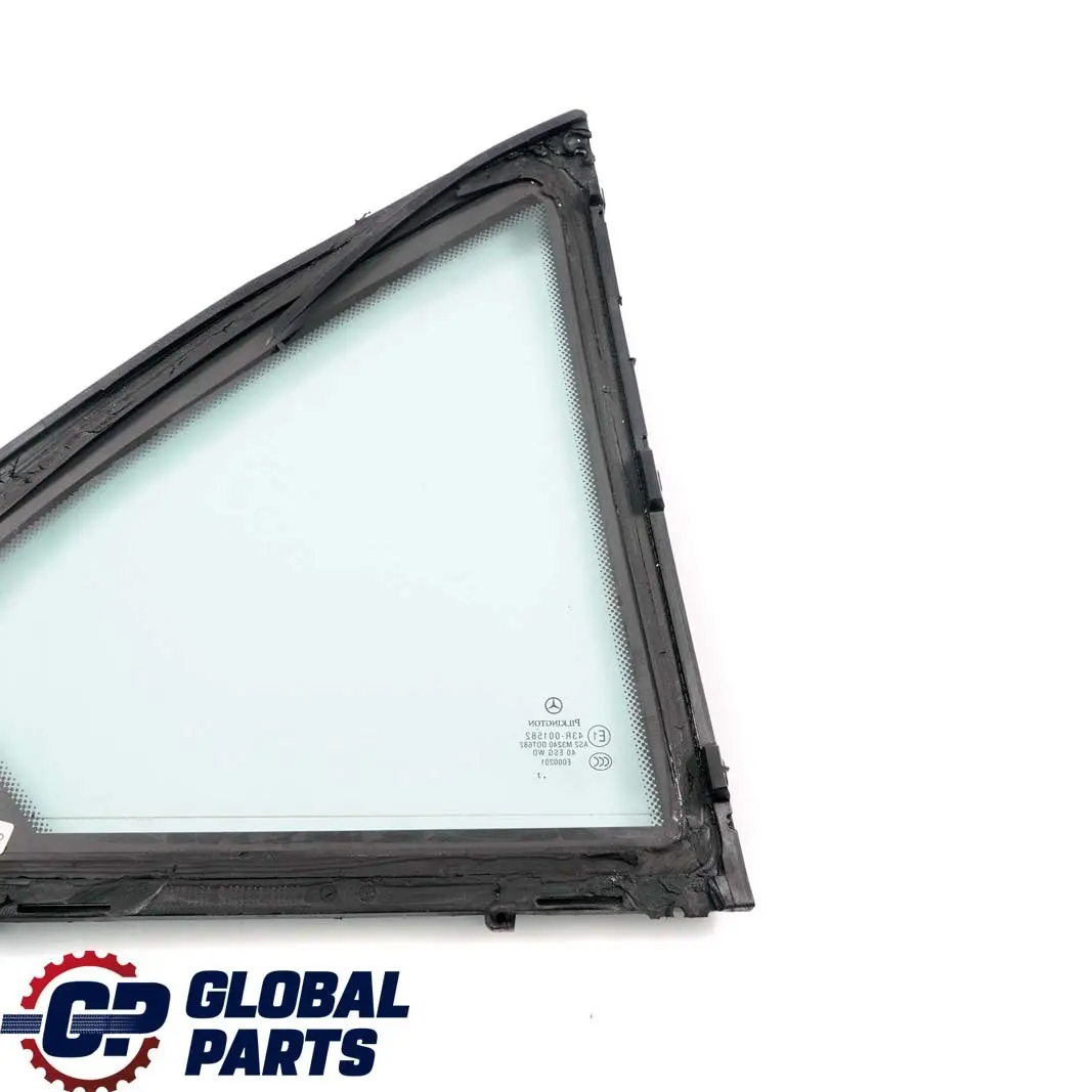 Vitre Latérale Arrière Gauche Verte AS2 pour Mercedes W204 à propos du numéro de pièce A2047303500 Mercedes W204 Vitre Latérale Arrière Gauche Verte AS2 - SKU A2047303500 - Numéro de pièce A2047303500