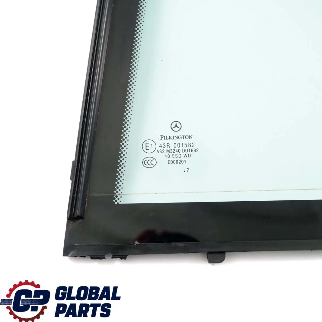 Finestrino Laterale Verde AS2 Posteriore Sinistro per Mercedes W204 con numero di parte A2047303500 Mercedes W204 Finestrino Laterale Verde AS2 Posteriore Sinistro - SKU A2047303500 - Numero di parte A2047303500