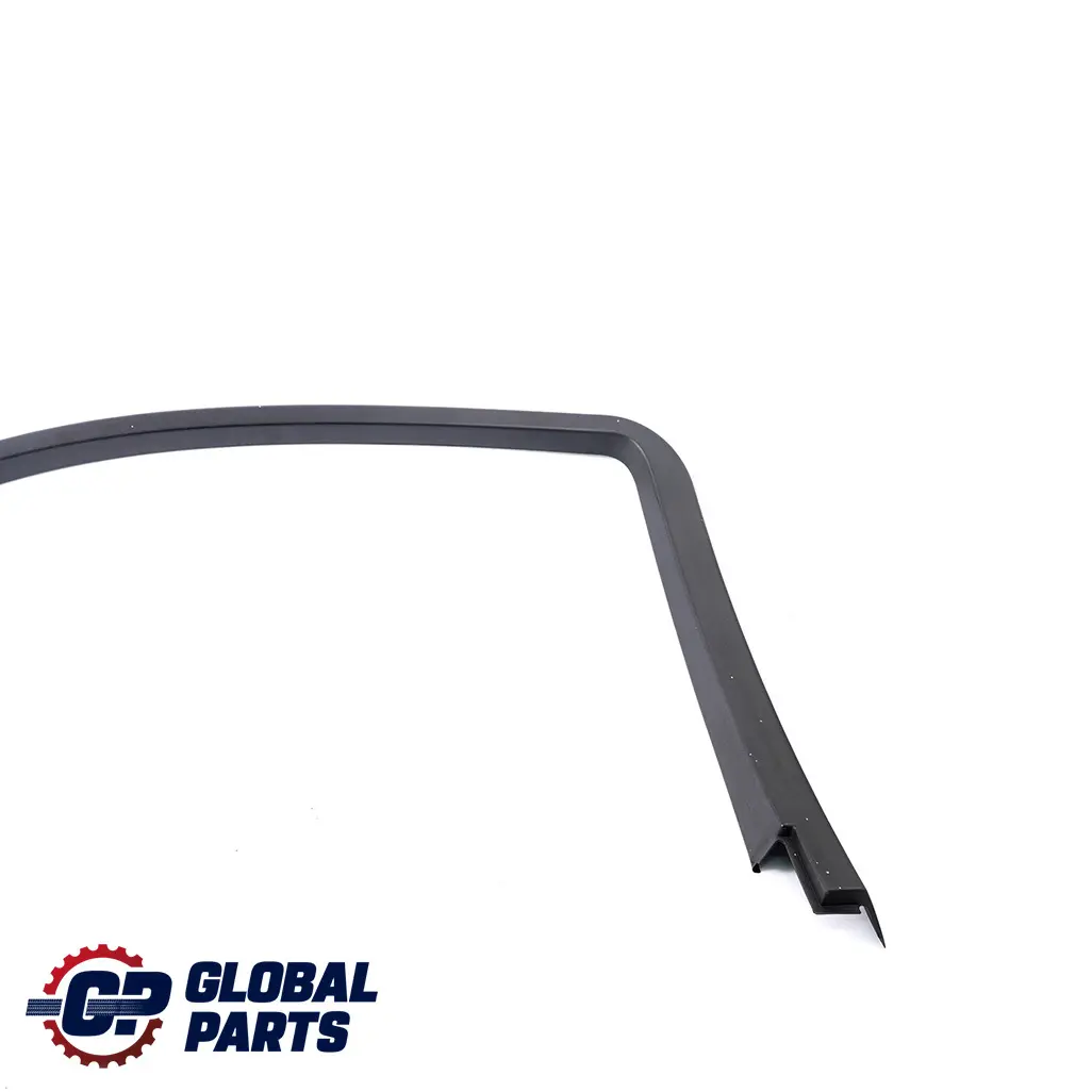 Copertura cornice finestrino porta posteriore sinistra N/S per Mercedes W204 Berlina con numero di parte A2047350171 Mercedes W204 Berlina Copertura cornice finestrino porta posteriore sinistra N/S - SKU A2047350171 - Numero di parte A2047350171