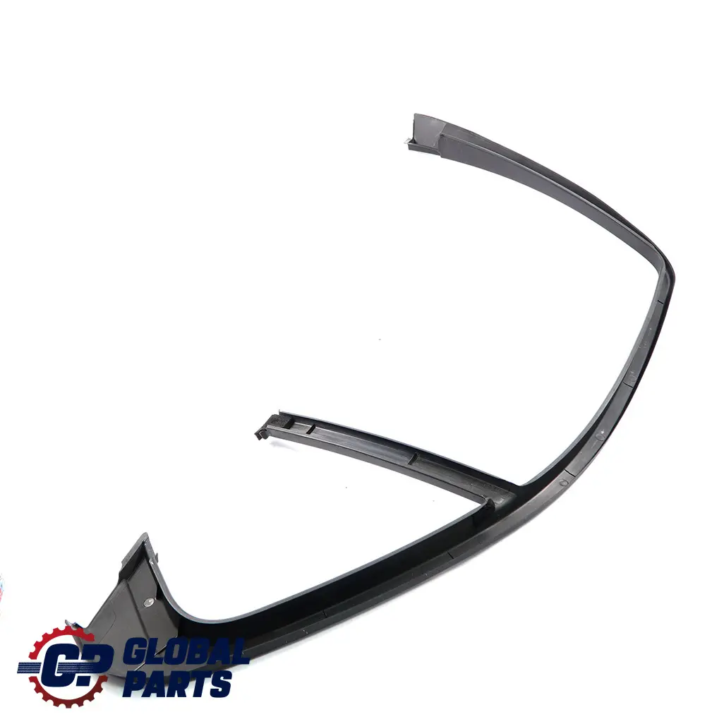 Copertura cornice finestrino porta posteriore sinistra N/S per Mercedes W204 Berlina con numero di parte A2047350171 Mercedes W204 Berlina Copertura cornice finestrino porta posteriore sinistra N/S - SKU A2047350171 - Numero di parte A2047350171