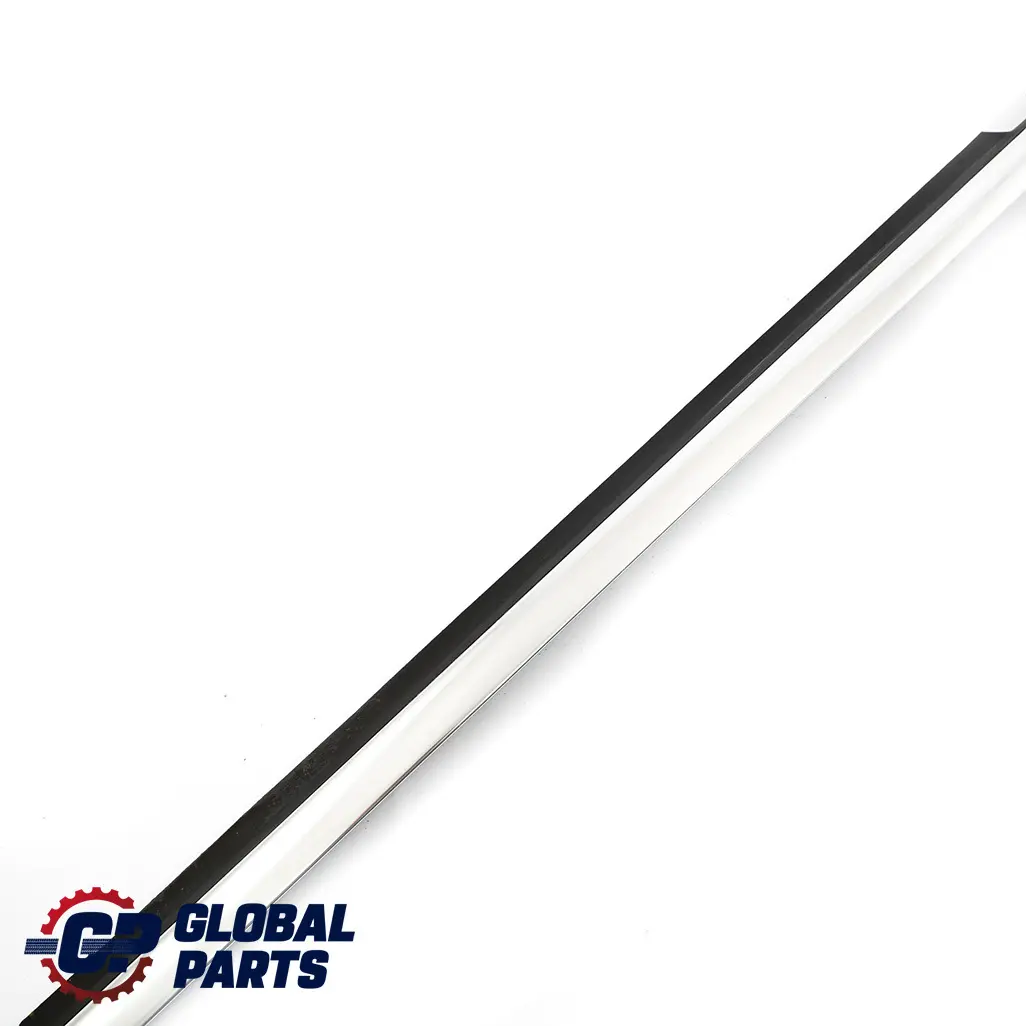  Mercedes-Benz C W204 Rear Door Window Strip Trim Left Rail - SKU A2047351565 - Numéro de pièce A2047351565