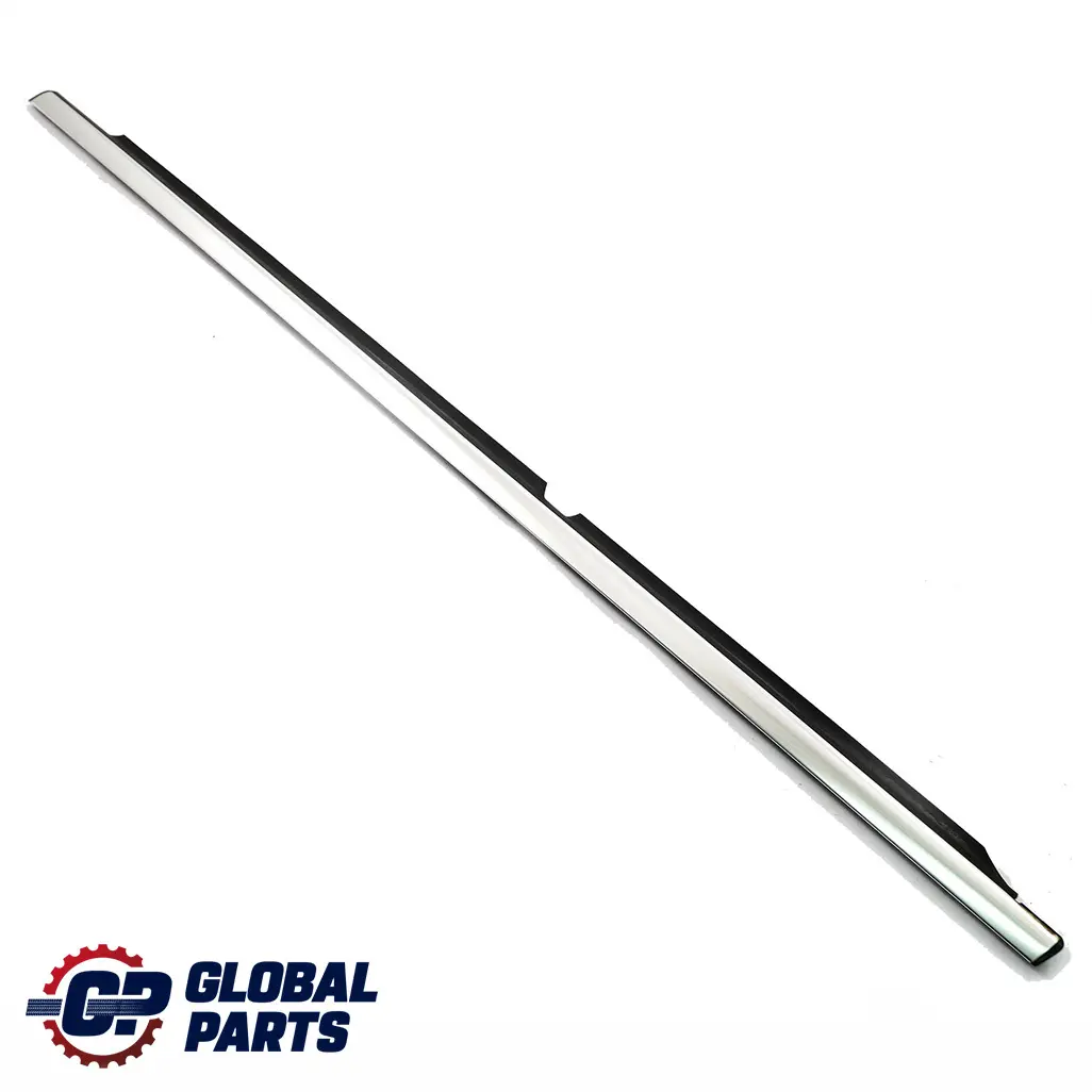 Embellecedor ventana de puerta trasera riel izquierdo para Mercedes W204 con número de pieza A2047351565 Mercedes W204 Embellecedor ventana de puerta trasera riel izquierdo - SKU A2047351565 - Número de pieza A2047351565
