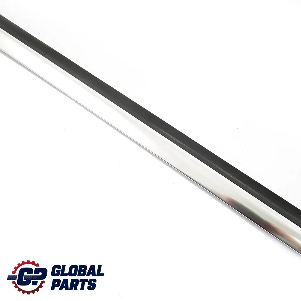  Mercedes-Benz C W204 Rear Door Window Strip Trim Left Rail - SKU A2047351565 - Numéro de pièce A2047351565