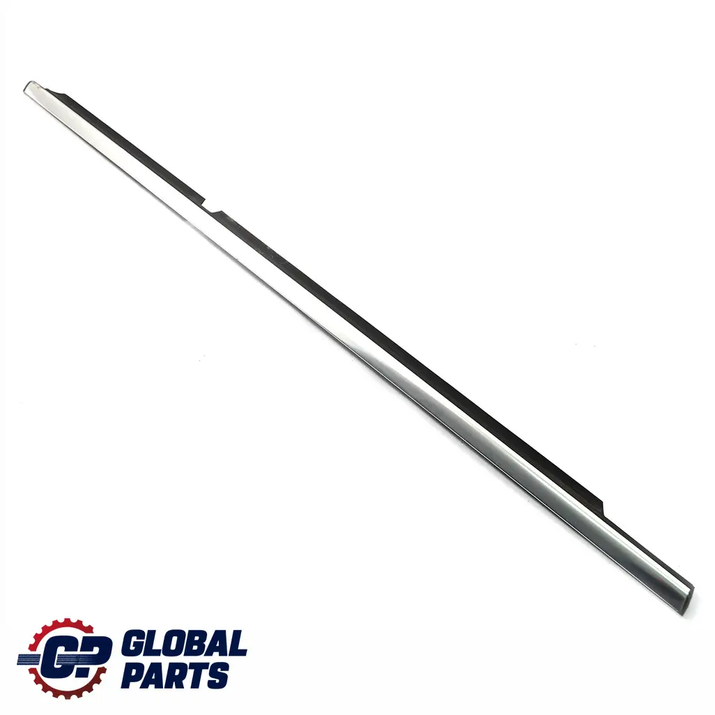 Mercedes W204 Striscia del lunotto posteriore Trim guida destra A2047351665