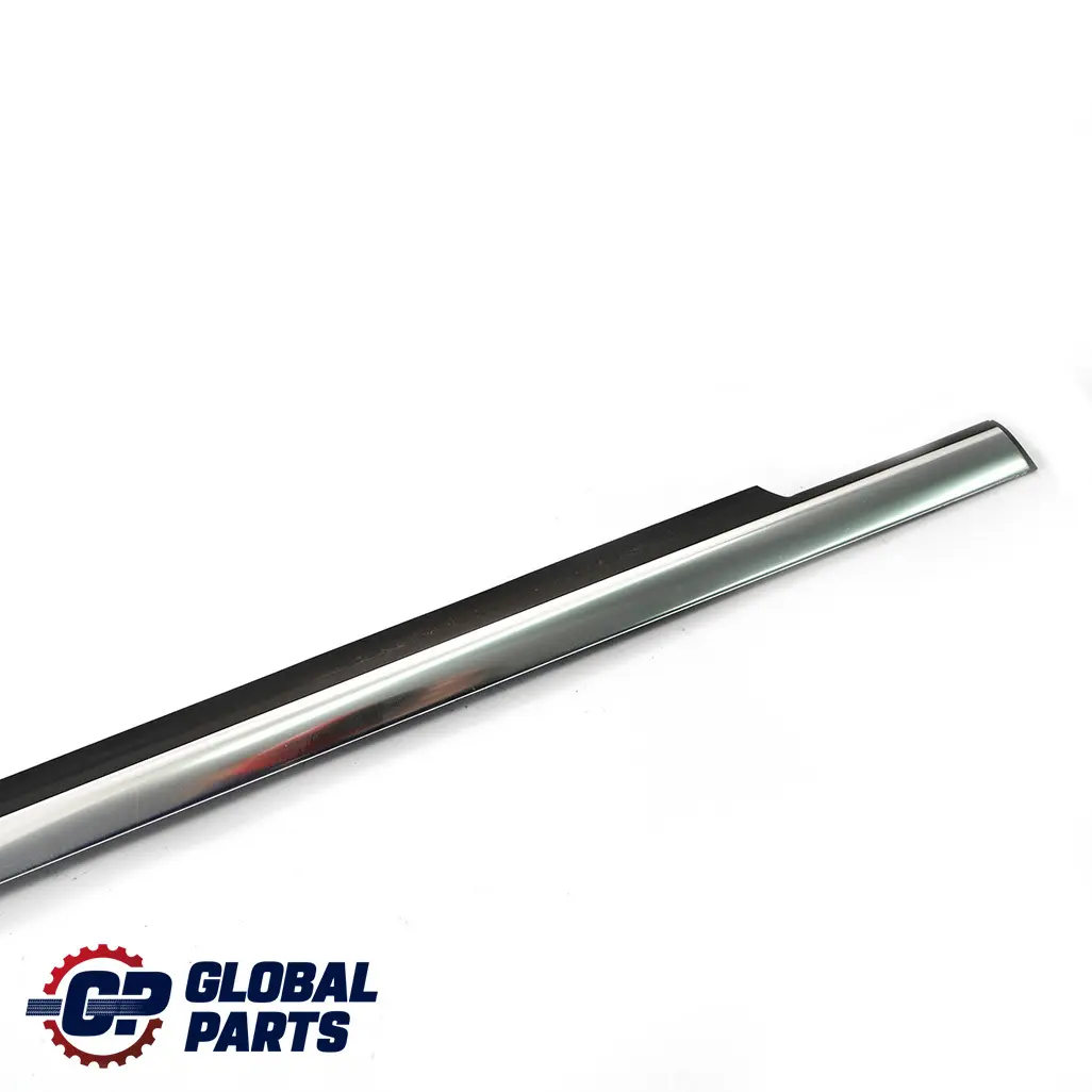 Hintere Tür Fensterleiste Trim rechts Schiene für Mercedes W204 mit Teilenummer A2047351665 Mercedes W204 Hintere Tür Fensterleiste Trim rechts Schiene - SKU A2047351665 - Teilenummer A2047351665