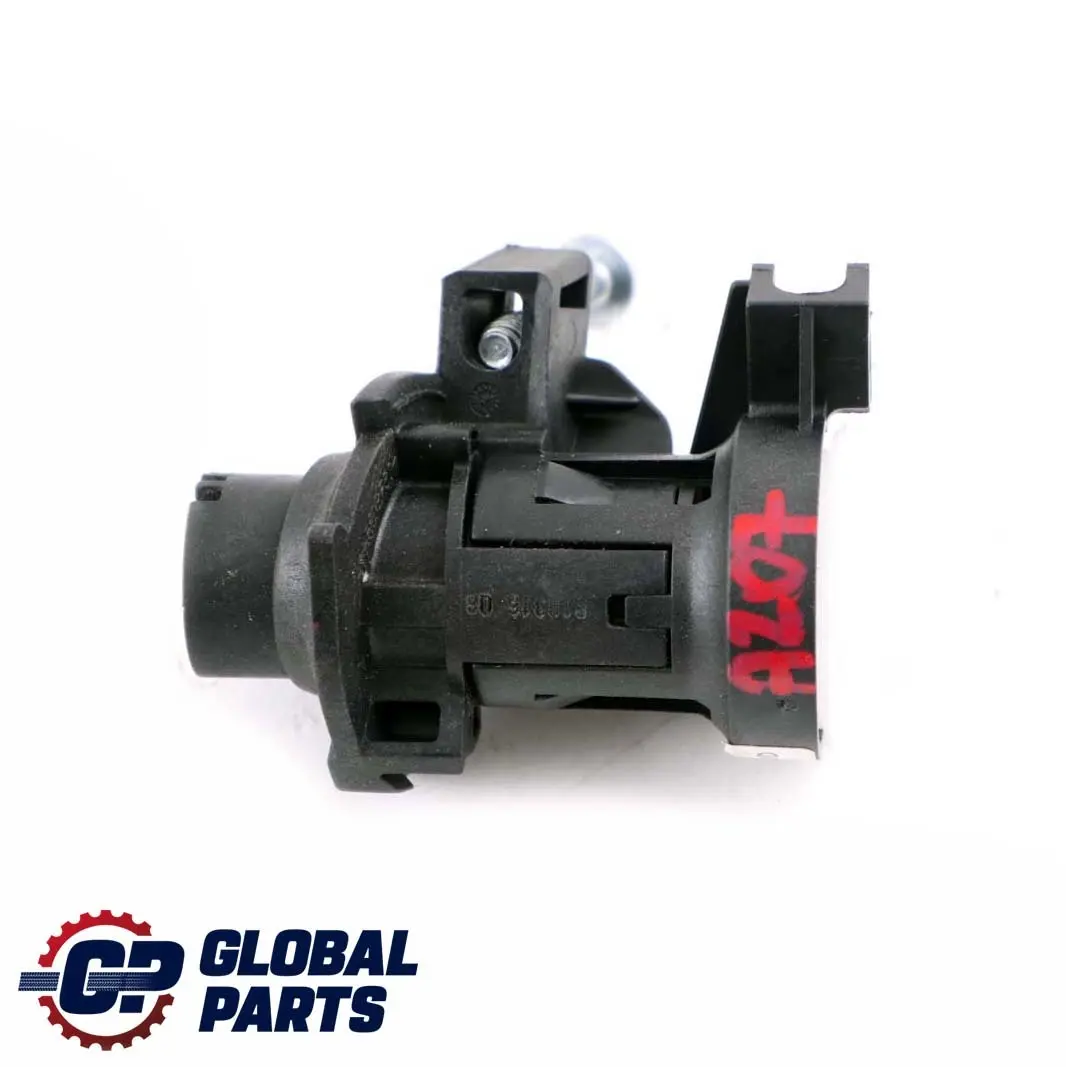 W207 A207 C207 W212 Zamek Klapy do MERCEDES W204 W205 o numerze A2047500061 MERCEDES W204 W205 W207 A207 C207 W212 Zamek Klapy - SKU A2047500061 - Numer Części A2047500061