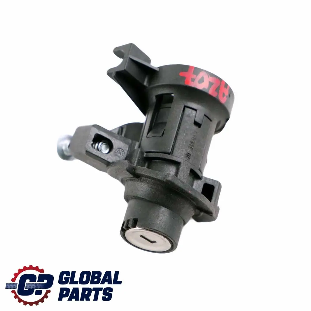 W207 A207 C207 W212 Zamek Klapy do MERCEDES W204 W205 o numerze A2047500061 MERCEDES W204 W205 W207 A207 C207 W212 Zamek Klapy - SKU A2047500061 - Numer Części A2047500061