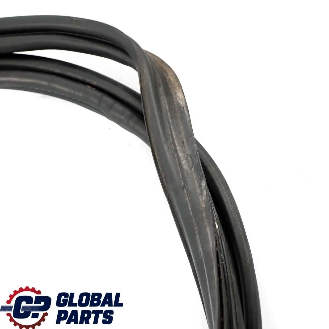 Junta De Sellado Tapa Maletero Trasera para Mercedes W204 con número de pieza A2047500298 Mercedes W204 Junta De Sellado Tapa Maletero Trasera - SKU A2047500298 - Número de pieza A2047500298