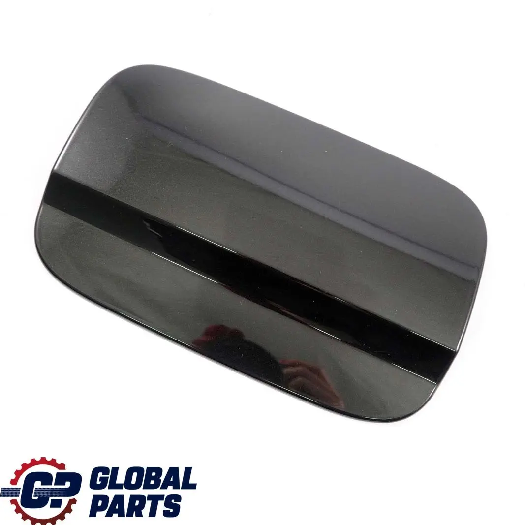 Klapka wlewu paliwa Obsidian Black do MERCEDES C W204 o numerze A2047570006 MERCEDES C W204 Klapka wlewu paliwa Obsidian Black - SKU A2047570006-OB - Numer Części A2047570006