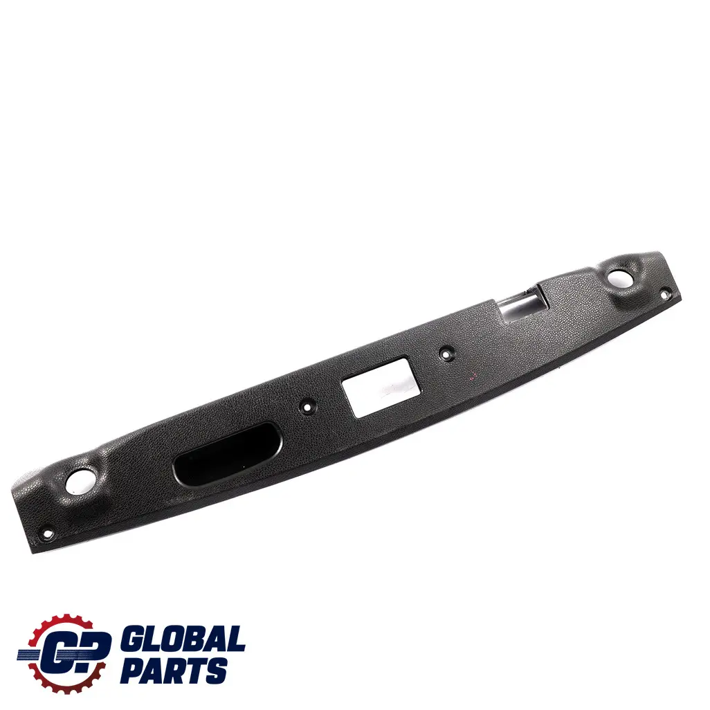 Mercedes W204 Puerta Trasera Tronco Manija Tailgate Trim Panel - SKU A2047580002 - Número de pieza A2047580002