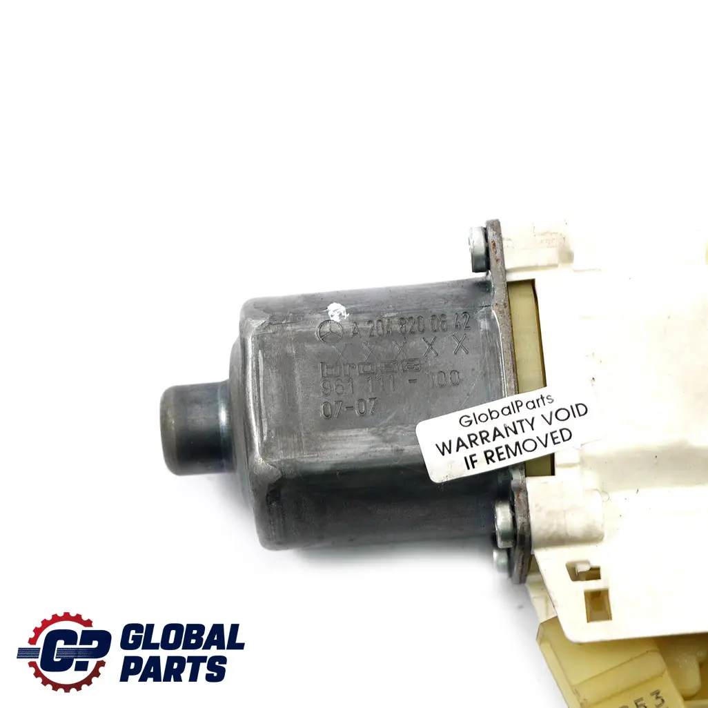 Mercedes-Benz C E W204 W212 Motor elevalunas trasero derecho para con número de pieza A2048200642 Mercedes-Benz C E W204 W212 Motor elevalunas trasero derecho - SKU A2048200642 - Número de pieza A2048200642