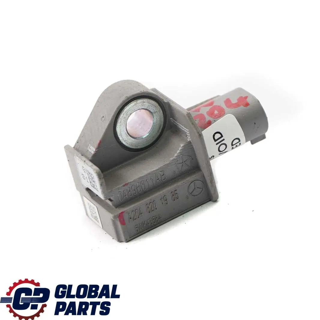 Sensore d'urto SRS per Mercedes W204 con numero di parte A2048201985 Mercedes W204 Sensore d'urto SRS - SKU A2048201985 - Numero di parte A2048201985