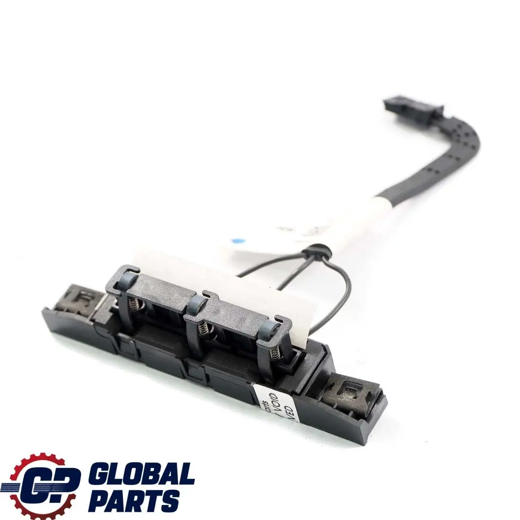 Mercedes-Benz Clase C W204 Derecha Antena Amplificador para con número de pieza A2048270248 Mercedes-Benz Clase C W204 Derecha Antena Amplificador - SKU A2048270248 - Número de pieza A2048270248