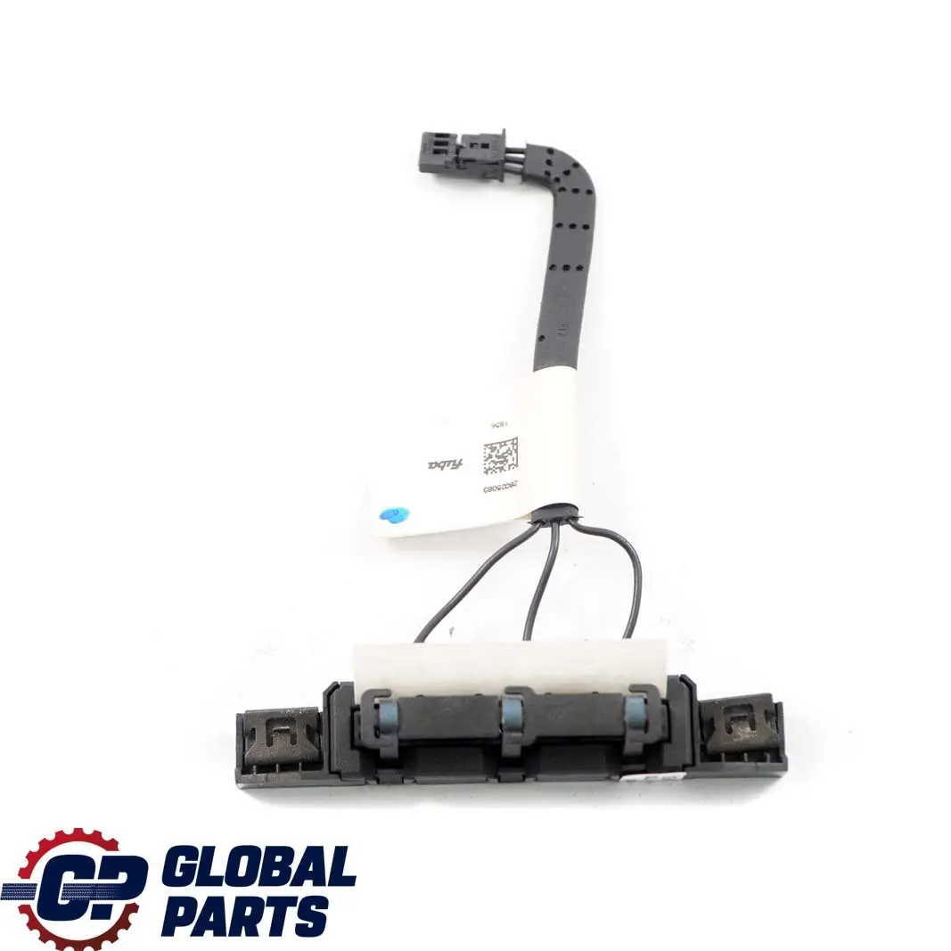  Mercedes-Benz Clase C W204 Derecha Antena Amplificador - SKU A2048270248 - Número de pieza A2048270248