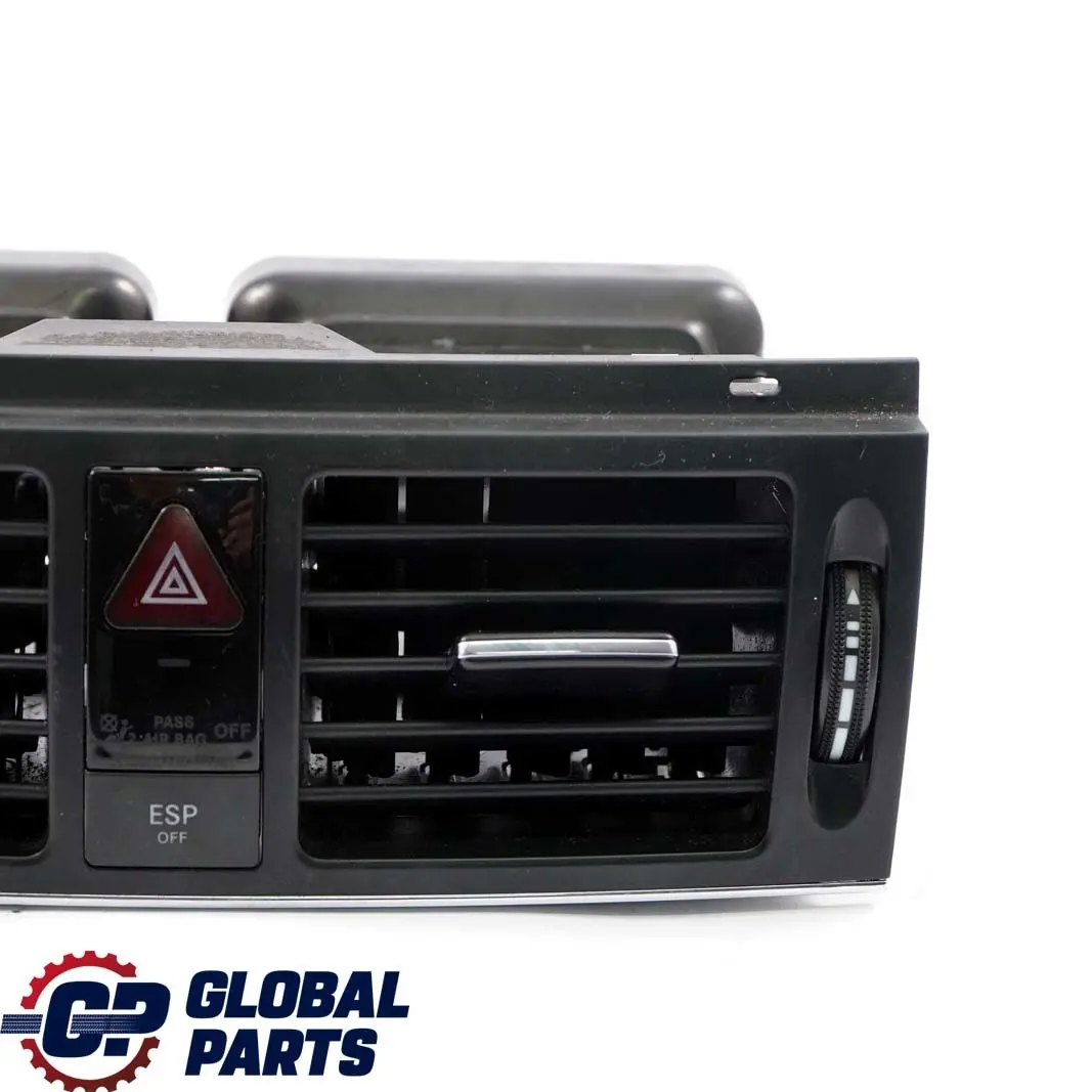  Mercedes-Benz W204 Tableau Buse D'Air Ventilation Centre - SKU A2048304054 - Numéro de pièce A2048304054