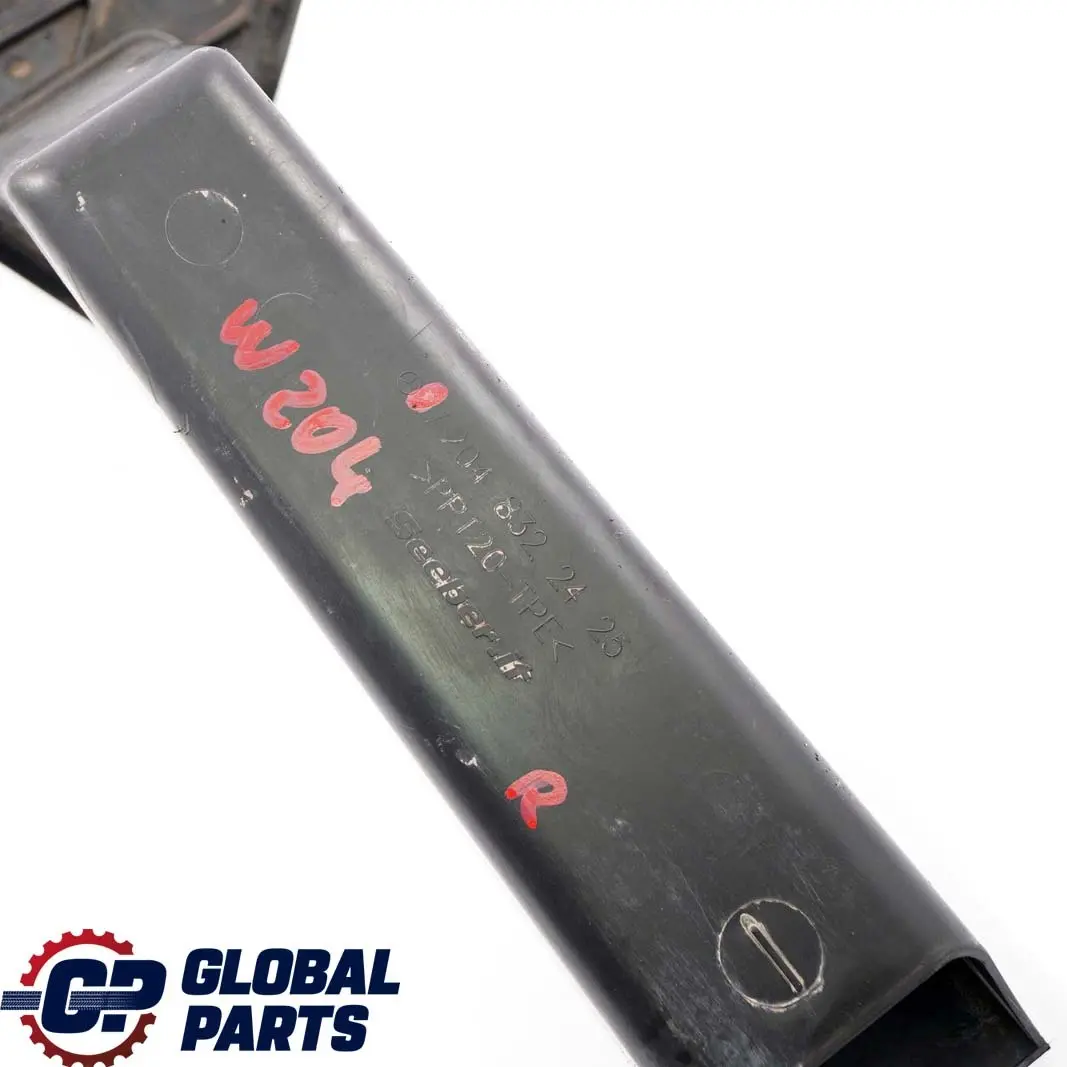  Mercedes-Benz C E W204 W207 Anteriore Destro Scarico Acqua Tubo - SKU A2048322425 - Numero di parte A2048322425