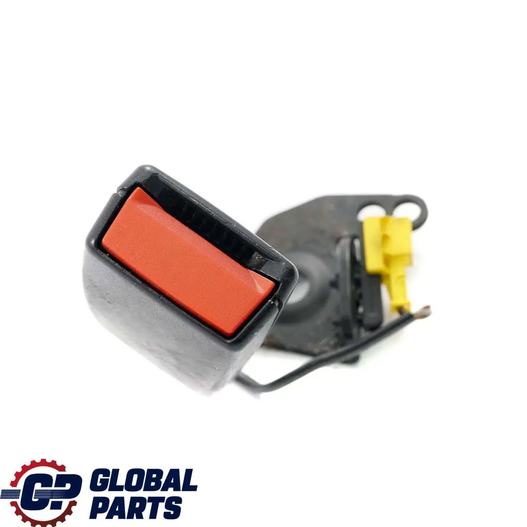 Mercedes W204 Banquette arrière gauche Tendeur de ceinture - SKU A2048600569 - Numéro de pièce A2048600569