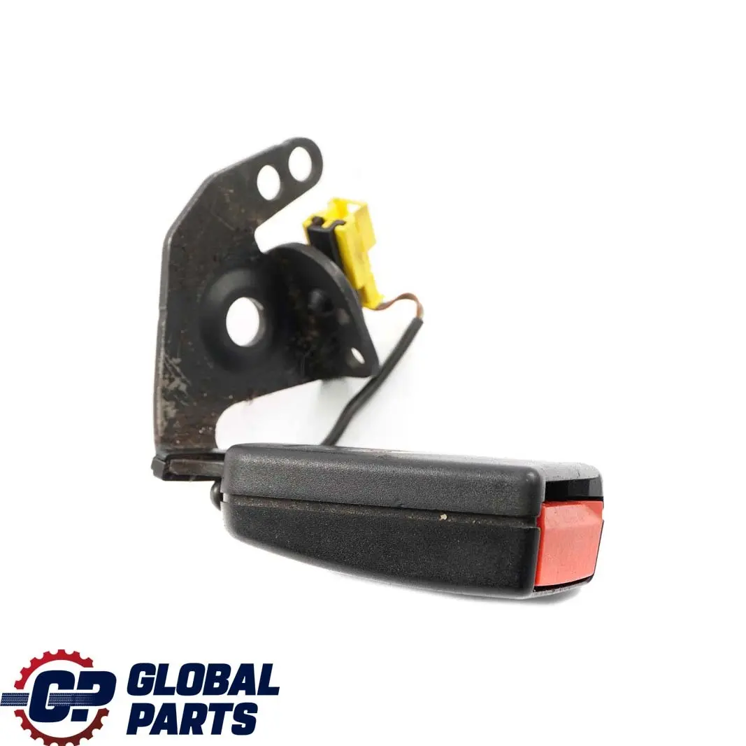 Mercedes W204 Banquette arrière gauche Tendeur de ceinture - SKU A2048600569 - Numéro de pièce A2048600569