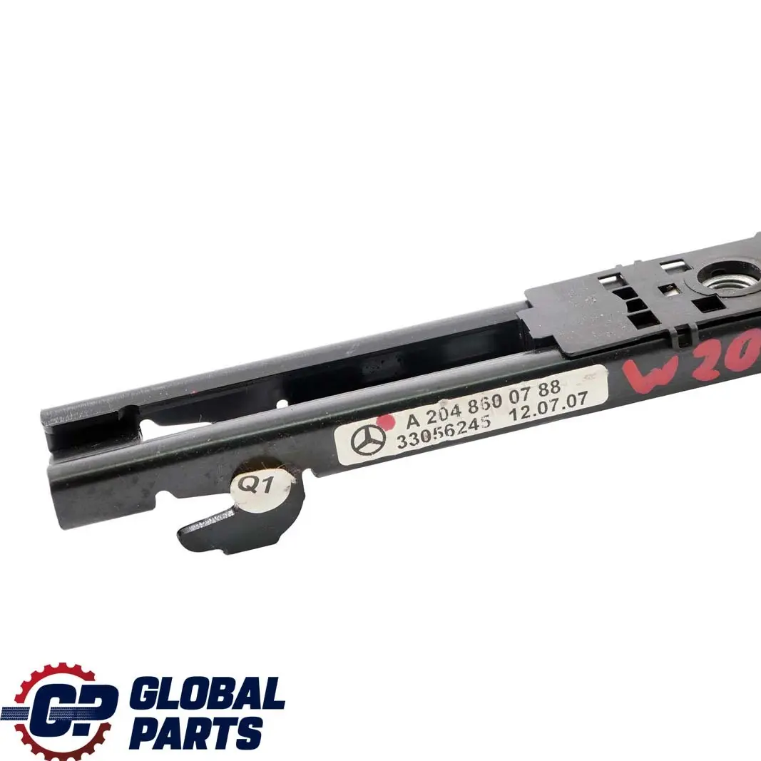 Mercedes-Benz W204 avant Gauche / Droite Ajusteur de Ceinture de Securite pour à propos du numéro de pièce A2048600788 Mercedes-Benz W204 avant Gauche / Droite Ajusteur de Ceinture de Securite - SKU A2048600788 - Numéro de pièce A2048600788