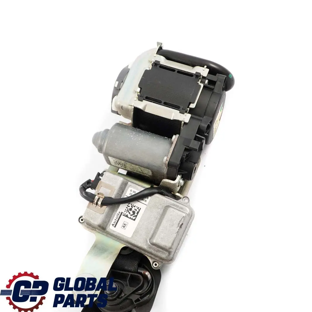  Mercedes-Benz C-Class W204 Front Right O/S Seat Belt Black A2048607685 - SKU A2048602686 - Part number A2048602686