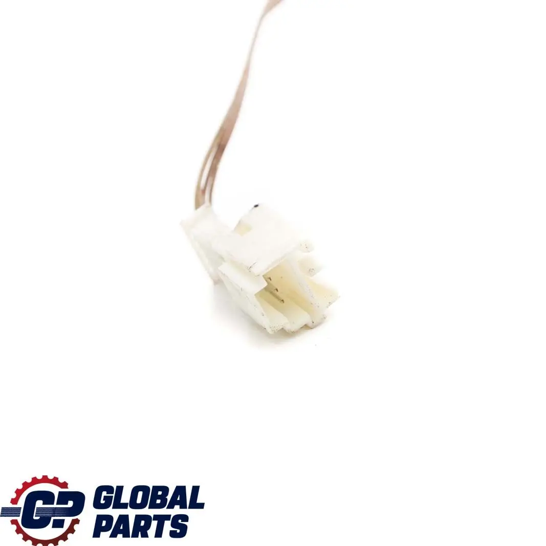  Mercedes-Benz W204 Bouton Funksteuerungsfunktion - SKU A2048702058 - Numéro de pièce A2048702058