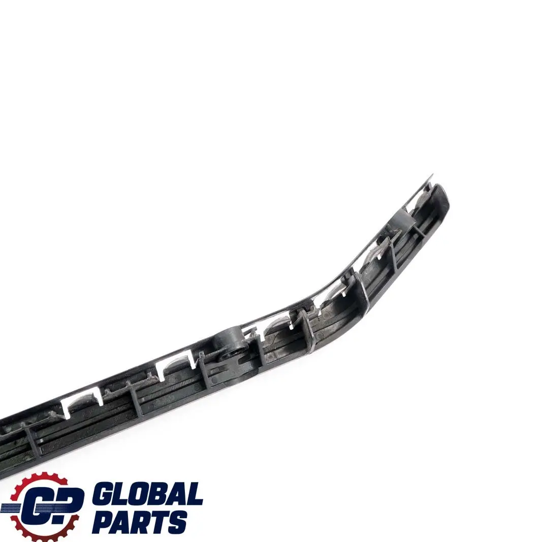 Mercedes W204 Paraurti posteriore sinistro Supporto Guida - SKU A2048800330 - Numero di parte A2048800330