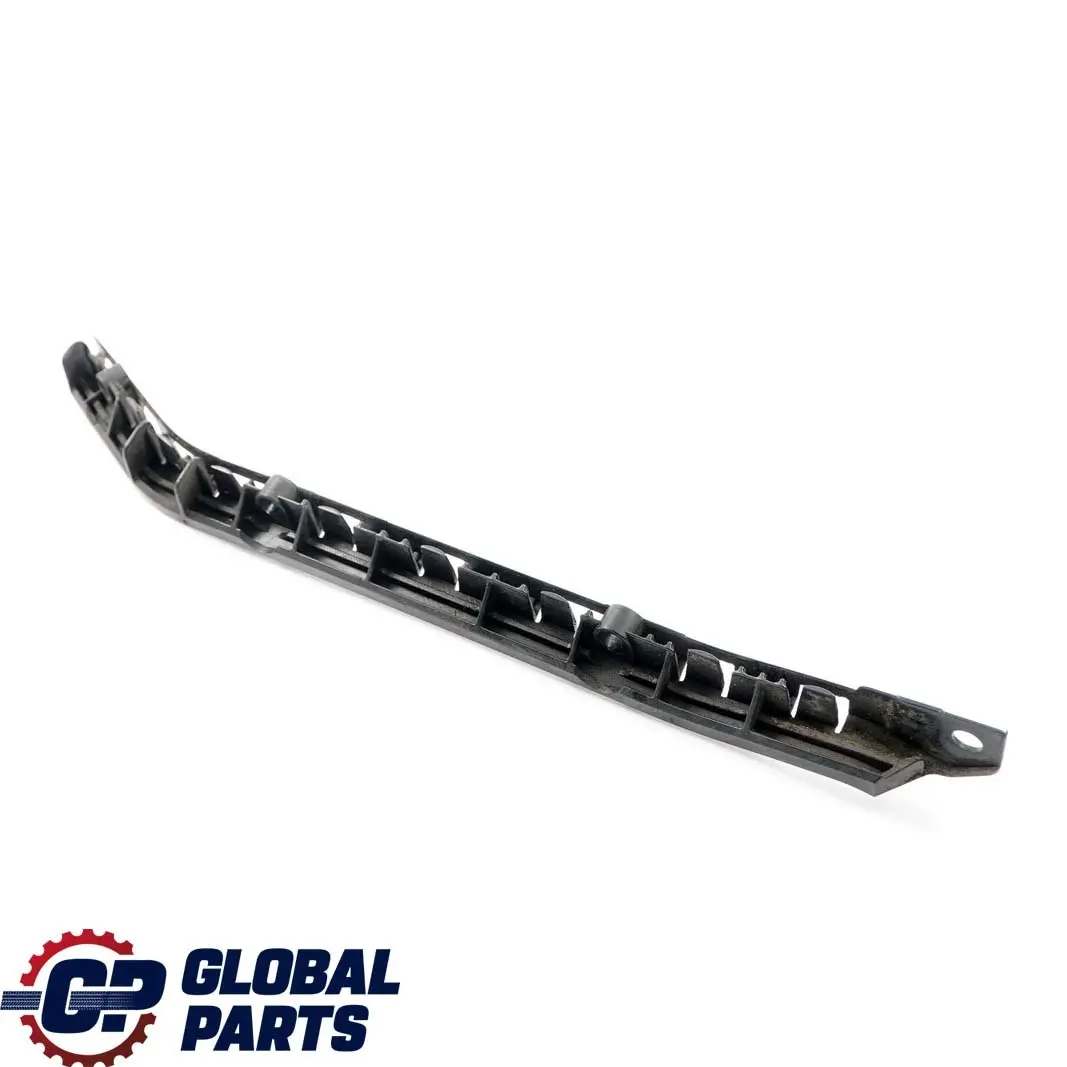 Mercedes W204 Paraurti posteriore destro Supporto staffa guida - SKU A2048800430 - Numero di parte A2048800430