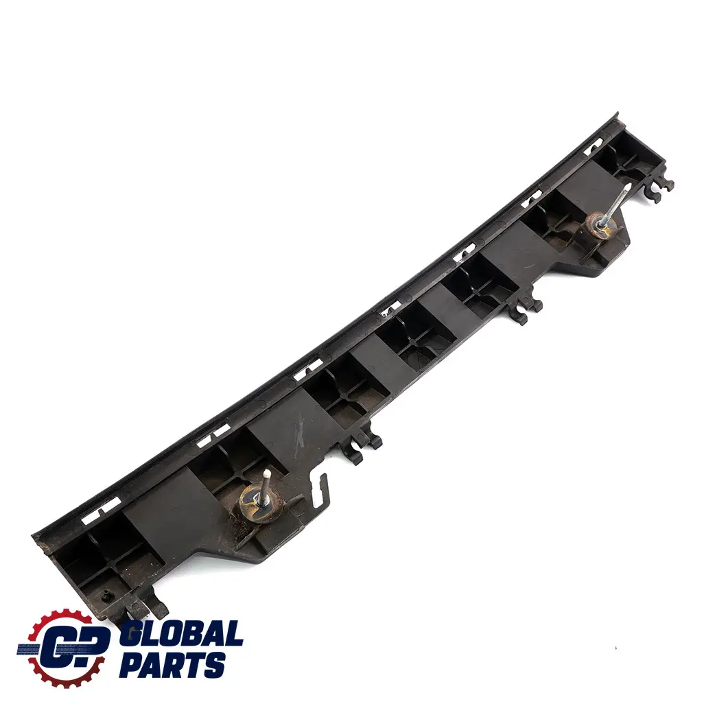 Mercedes C W204 Paraurti posteriore Guida centrale Supporto staffa - SKU A2048850565 - Numero di parte A2048850565