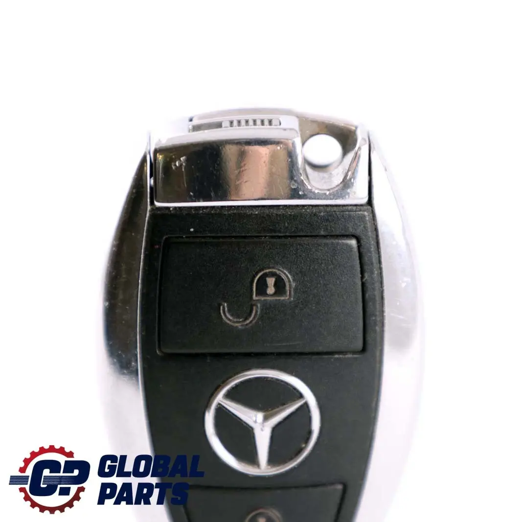 Radio Alarme Clé Mercedes W117 W176 W205 Bouton Télécommande pour à propos du numéro de pièce A2059050600 Radio Alarme Clé Mercedes W117 W176 W205 Bouton Télécommande - SKU A2059050600 - Numéro de pièce A2059050600