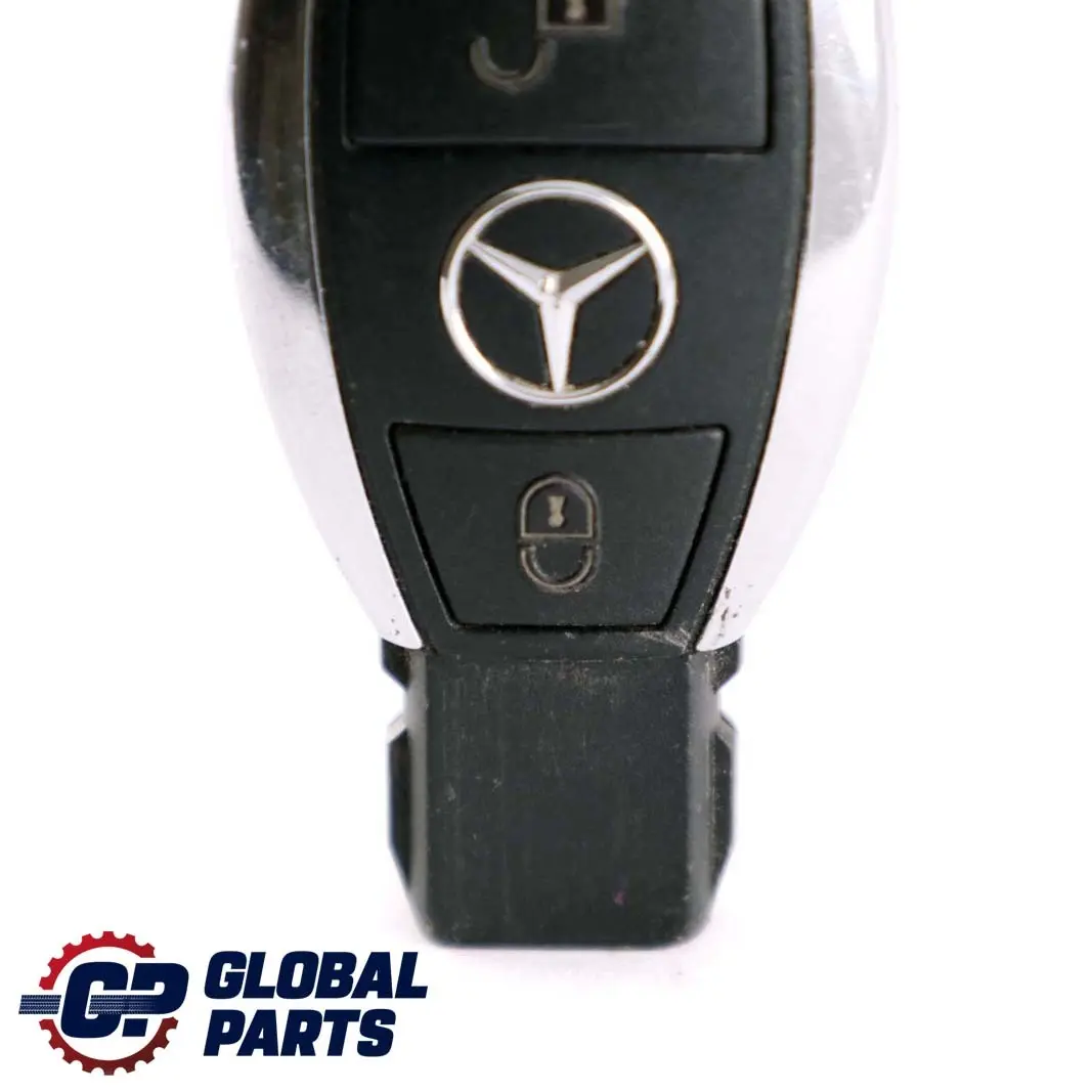 Radio Allarme Chiave Mercedes W117 W176 W205 Pulsante Telecomando per con numero di parte A2059050600 Radio Allarme Chiave Mercedes W117 W176 W205 Pulsante Telecomando - SKU A2059050600 - Numero di parte A2059050600