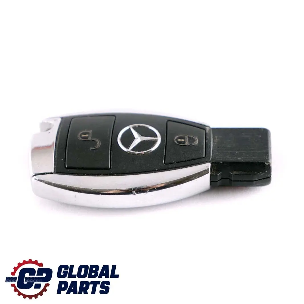  Radio Alarme Clé Mercedes W117 W176 W205 Bouton Télécommande - SKU A2059050600 - Numéro de pièce A2059050600