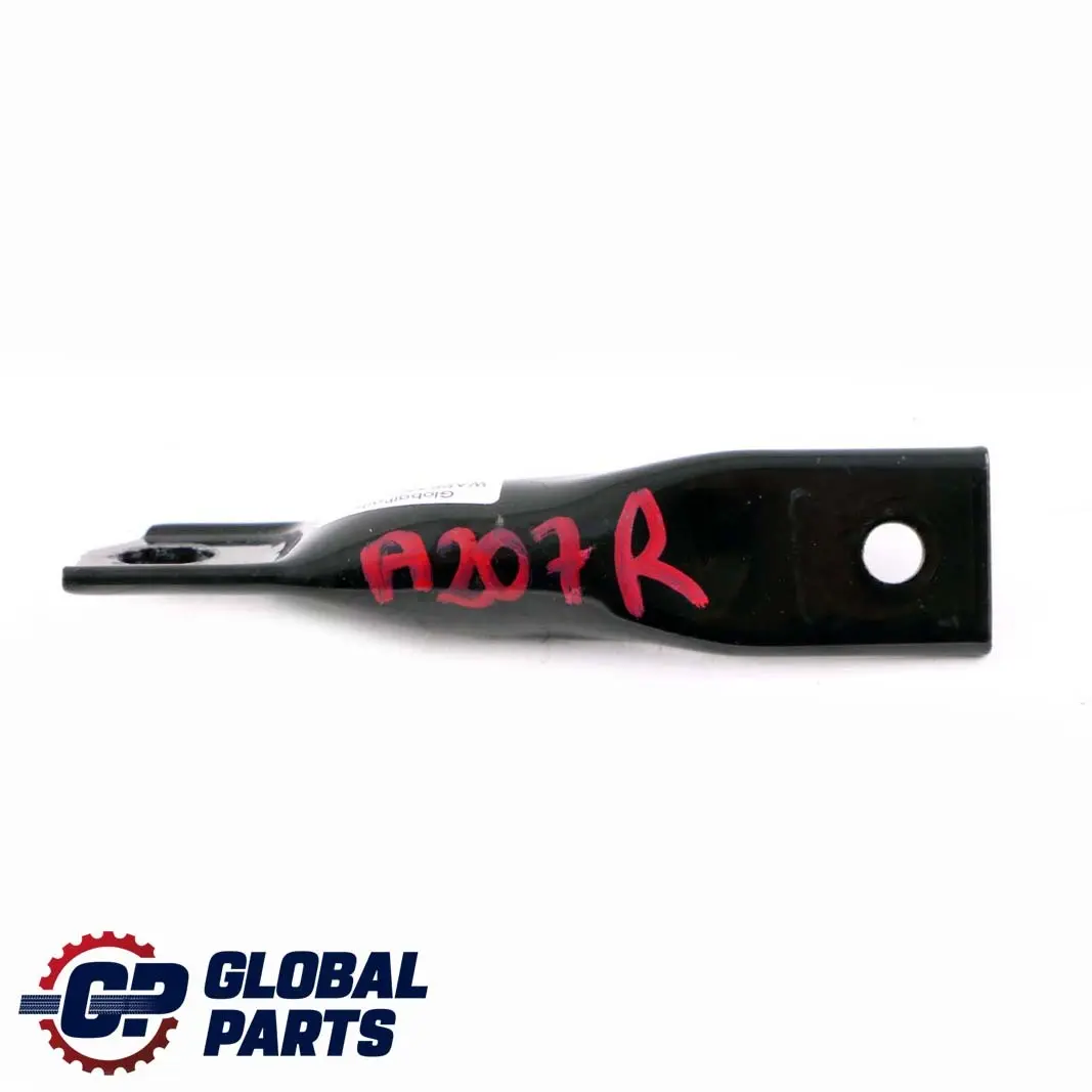 W207 Cabrio Supporto posteriore destro Pannello rinforzo puntone per Mercedes A207 con numero di parte A2076460425 Mercedes A207 W207 Cabrio Supporto posteriore destro Pannello rinforzo puntone - SKU A2076460425 - Numero di parte A2076460425