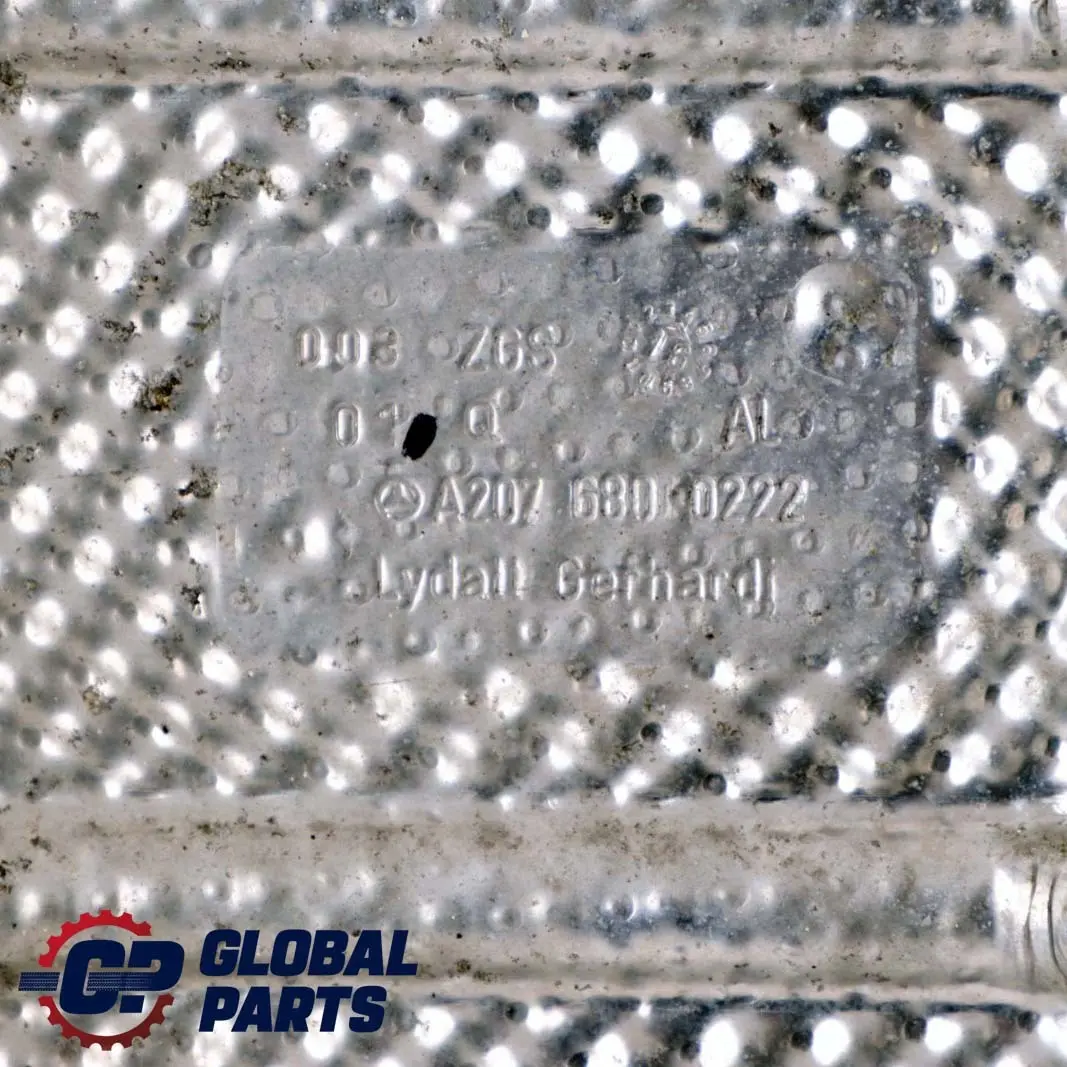 Mercedes-Benz W207 A207 C207 Rechts Wärmeisolierung Abdeckung Schalldämpf für mit Teilenummer A2076800222 Mercedes-Benz W207 A207 C207 Rechts Wärmeisolierung Abdeckung Schalldämpf - SKU A2076800222 - Teilenummer A2076800222