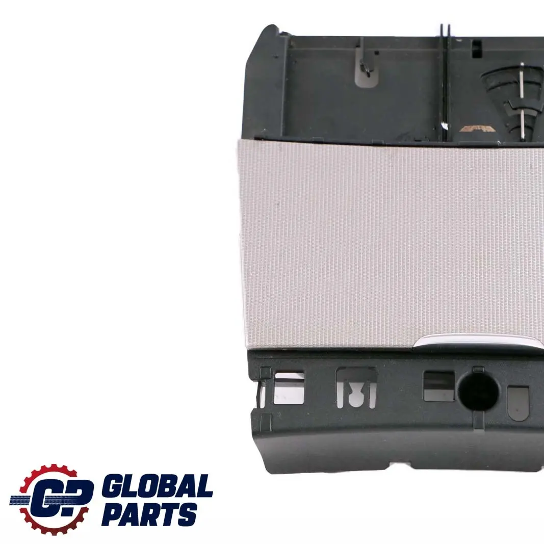 Mercedes-Benz Clase E W207 Panel Cenicero Consola Central para con número de pieza A2076804850 Mercedes-Benz Clase E W207 Panel Cenicero Consola Central - SKU A2076804850 - Número de pieza A2076804850