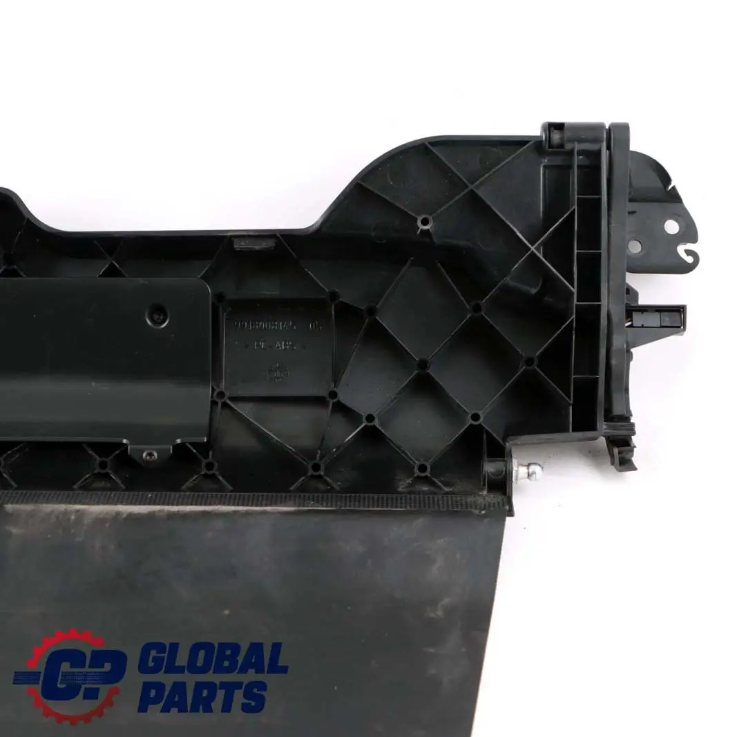 Mercedes W207 Cabrio A207 Couvercle de toit rétractable Tablette pour colis - SKU A2076900065 - Numéro de pièce A2076900065