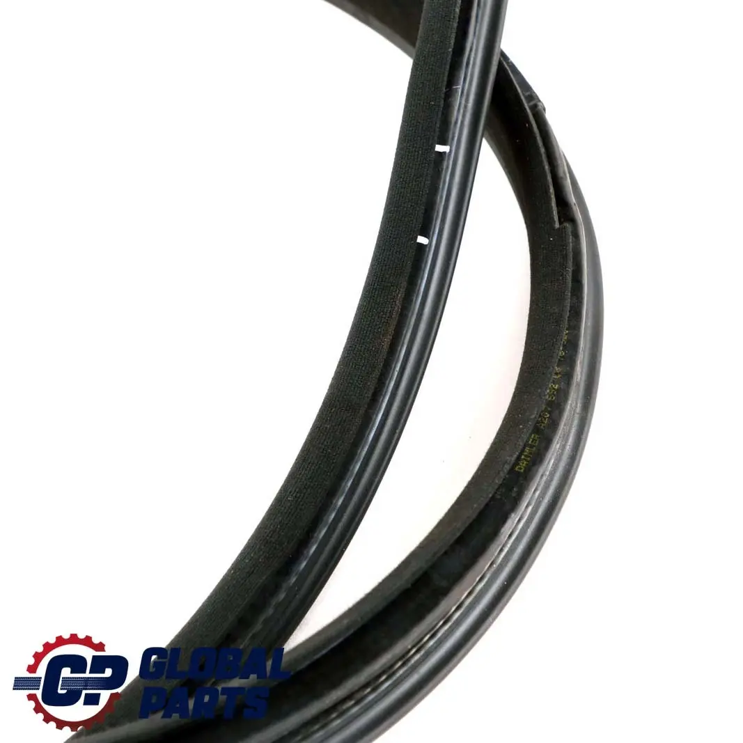 Mercedes W207 A207 C207 Uszczelka Drzwi Lewy Przód - SKU A2076920376 - Numer Części A2076920376