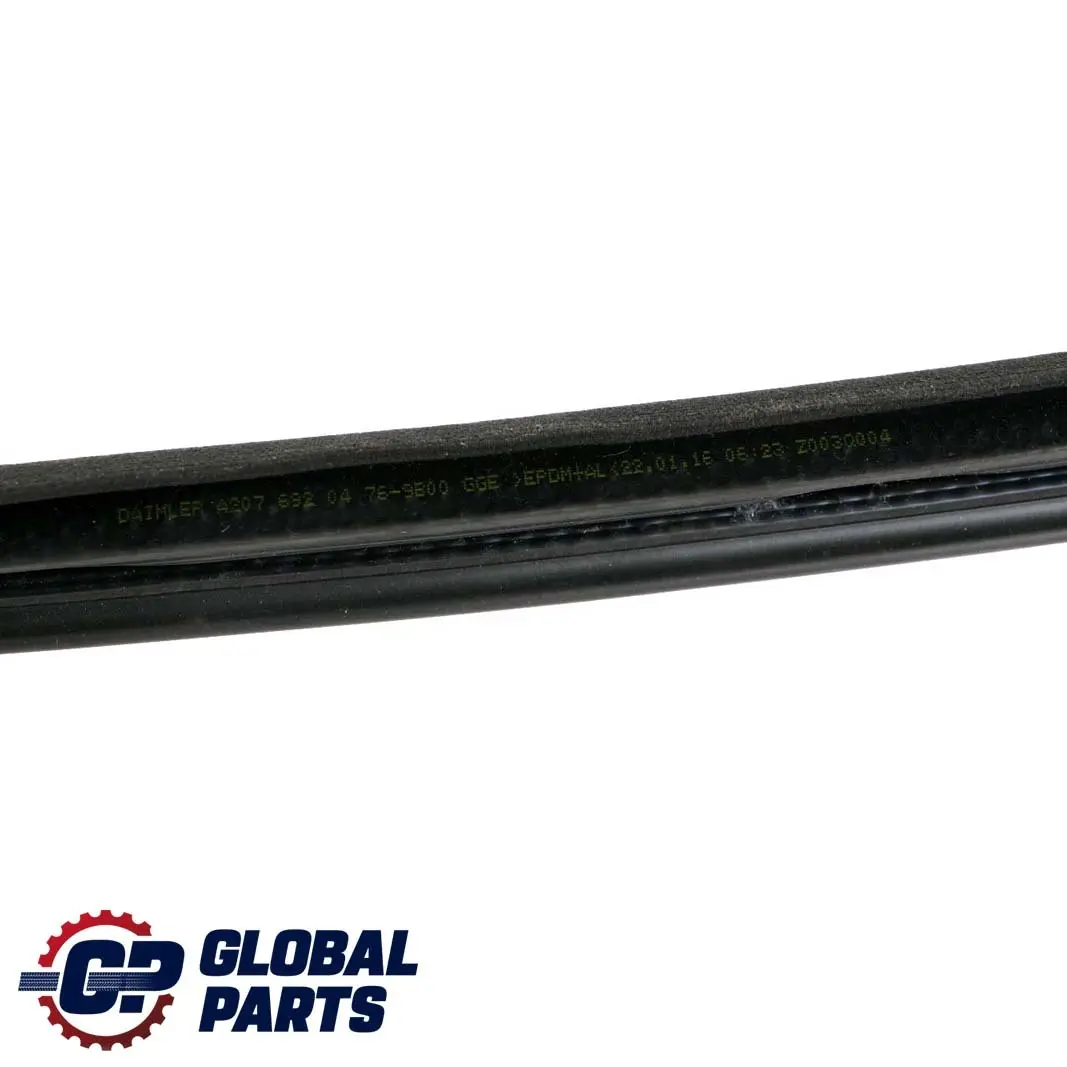 Mercedes W207 A207 C207 Guarnizione tenuta guida porta anteriore destra - SKU A2076920476 - Numero di parte A2076920476