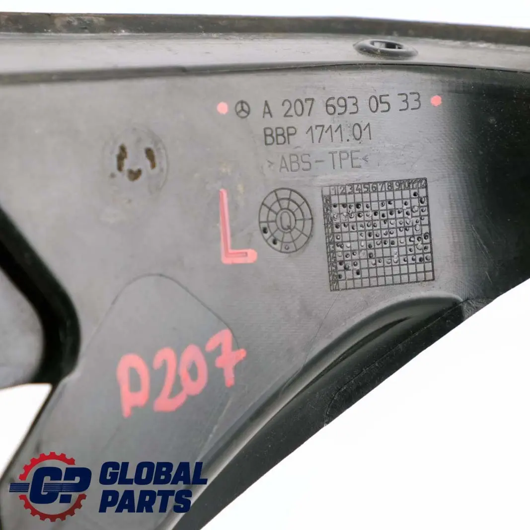  Mercedes-Benz E W207 A207 Embellecedor Cubremaletero Maletero Izquierdo - SKU A2076930533 - Número de pieza A2076930533