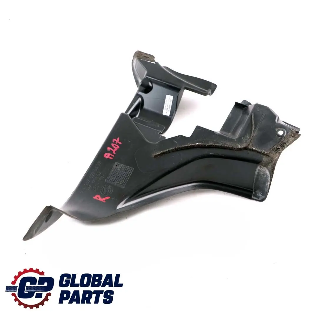 Mercedes-Benz E W207 A207 Maletero Derecho Cubremaletero Embellecedor para con número de pieza A2076930633 Mercedes-Benz E W207 A207 Maletero Derecho Cubremaletero Embellecedor - SKU A2076930633 - Número de pieza A2076930633