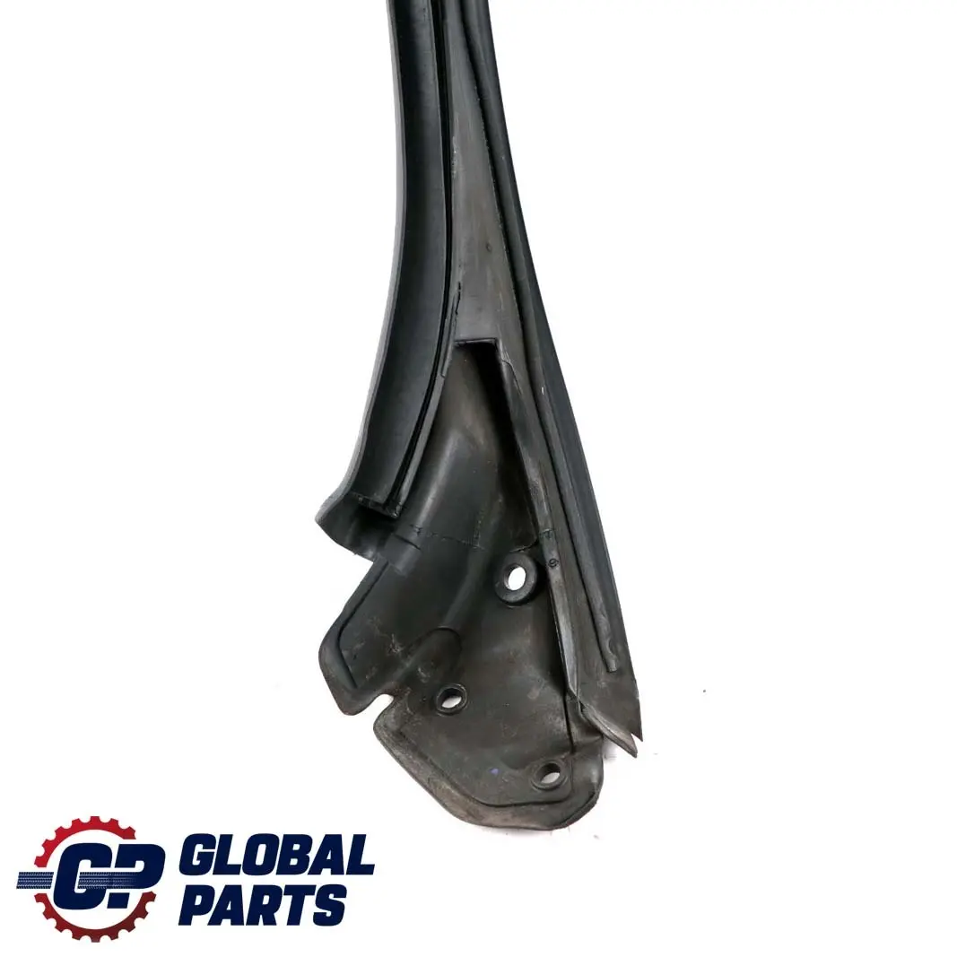 W207 Cabrio Parabrezza Guarnizione Finestra Guarnizione Telaio per Mercedes A207 con numero di parte A2077200047 Mercedes A207 W207 Cabrio Parabrezza Guarnizione Finestra Guarnizione Telaio - SKU A2077200047 - Numero di parte A2077200047