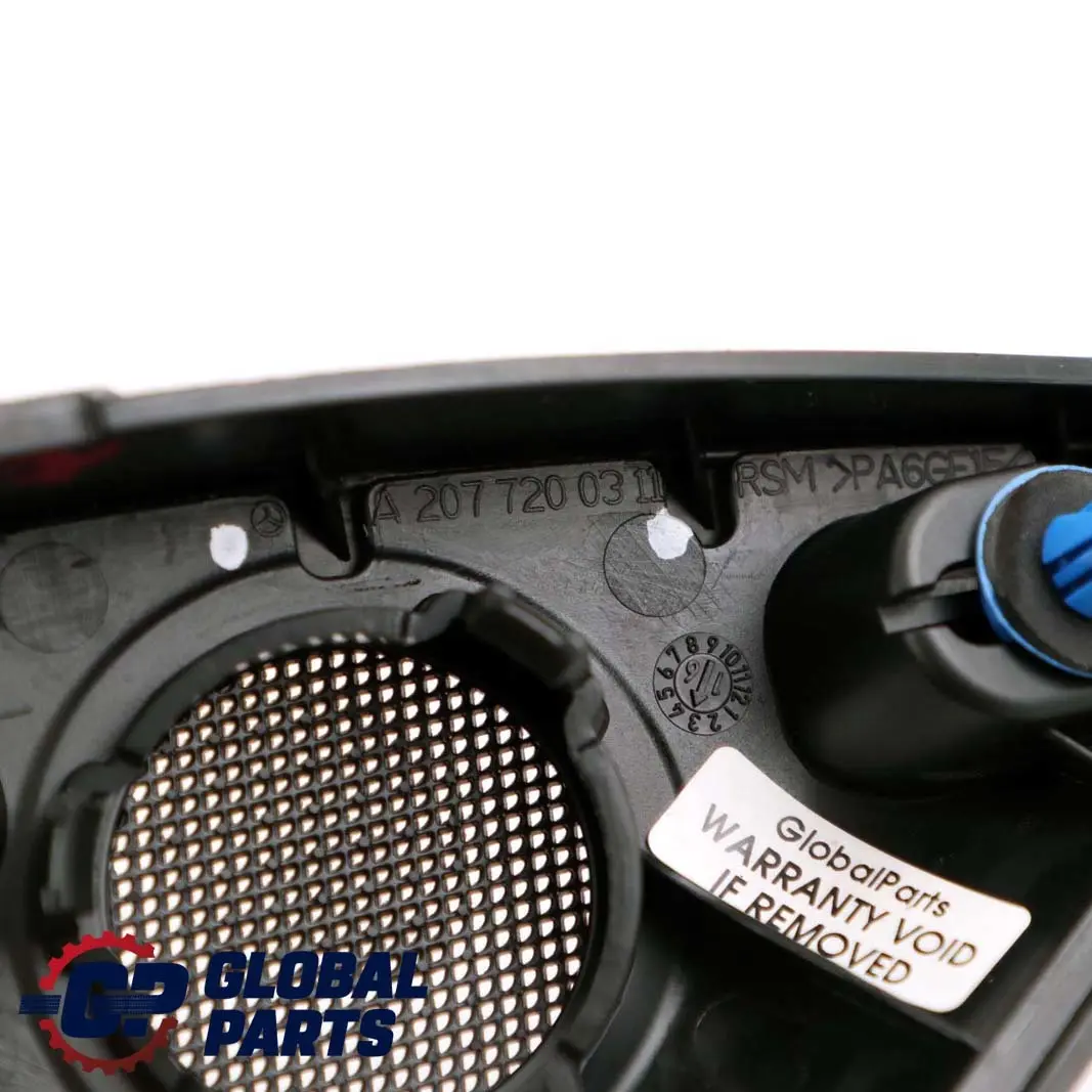 W207 Gauche Garniture Intérieure Triangle Porte pour Mercedes à propos du numéro de pièce A2077200311 Mercedes W207 Gauche Garniture Intérieure Triangle Porte - SKU A2077200311 - Numéro de pièce A2077200311