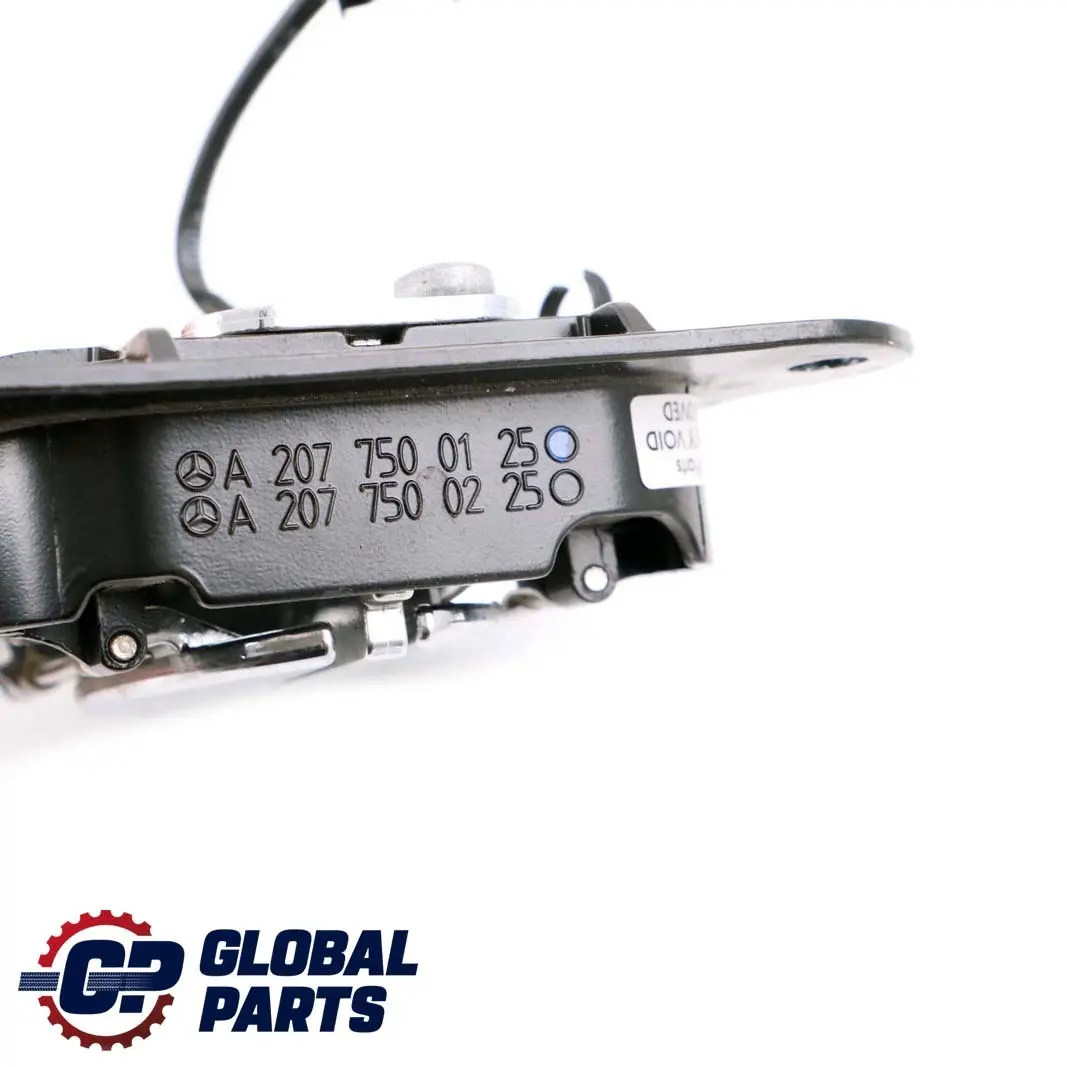  Mercedes-Benz Clase E A207 Izquierda Techo Plegable Tapa - SKU A2077500125 - Número de pieza A2077500125