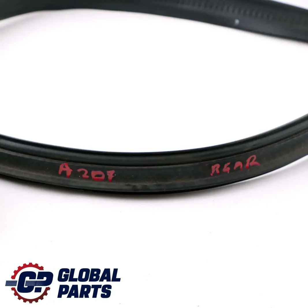 Mercedes A207 W207 Cabrio Tettuccio pieghevole morbido Guarnizione di tenuta - SKU A2077500398 - Numero di parte A2077500398