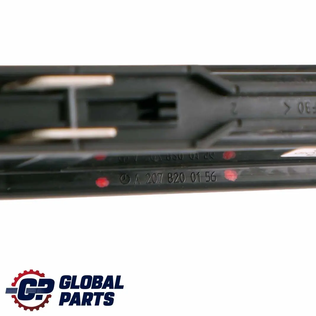 Mercedes W207 Luz de freno trasera adicional Tercera luz de freno - SKU A2078200156 - Número de pieza A2078200156