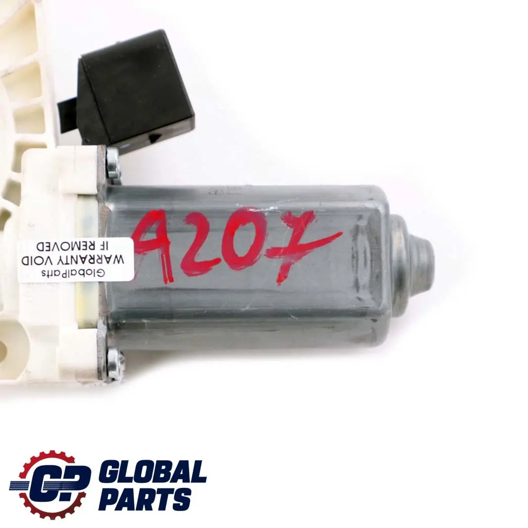 W218 Links Tür Fensterheber Heber Motor für Mercedes A207 mit Teilenummer A2078200542 Mercedes A207 W218 Links Tür Fensterheber Heber Motor - SKU A2078200542 - Teilenummer A2078200542