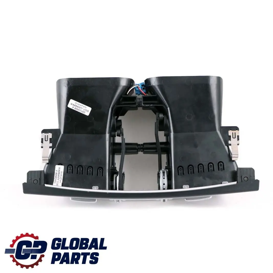 Classe E W207 Bocchetta di aerazione centrale del cruscotto A2078304300 per Mercedes con numero di parte A2078300000 Mercedes Classe E W207 Bocchetta di aerazione centrale del cruscotto A2078304300 - SKU A2078300000 - Numero di parte A2078300000